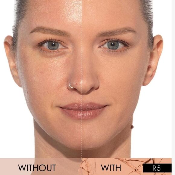 Natasha Denona Hy-Glam Blurring Powder Foundation - Picture 5 of 12